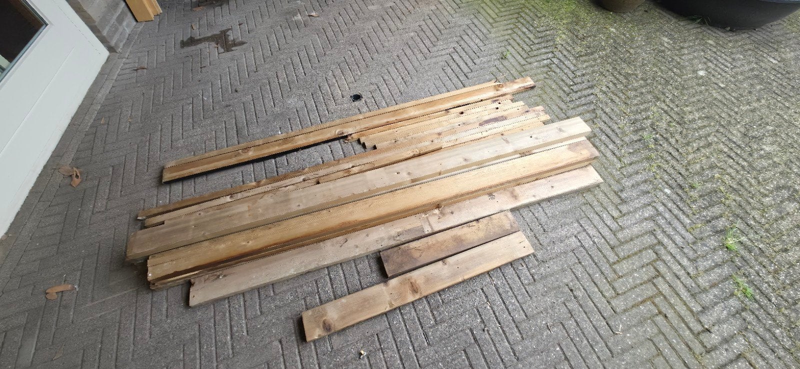 Diverse partij gebruikte houten planken en balken, Doe-het-zelf en Verbouw, Hout en Planken, Gebruikt, 25 tot 50 mm, Balk, Ophalen