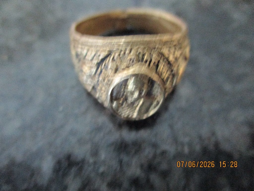 bronzen / koperen ring tibet met afbeelding monnik, Overige materialen, Gebruikt, Ophalen of Verzenden, 17 tot 18