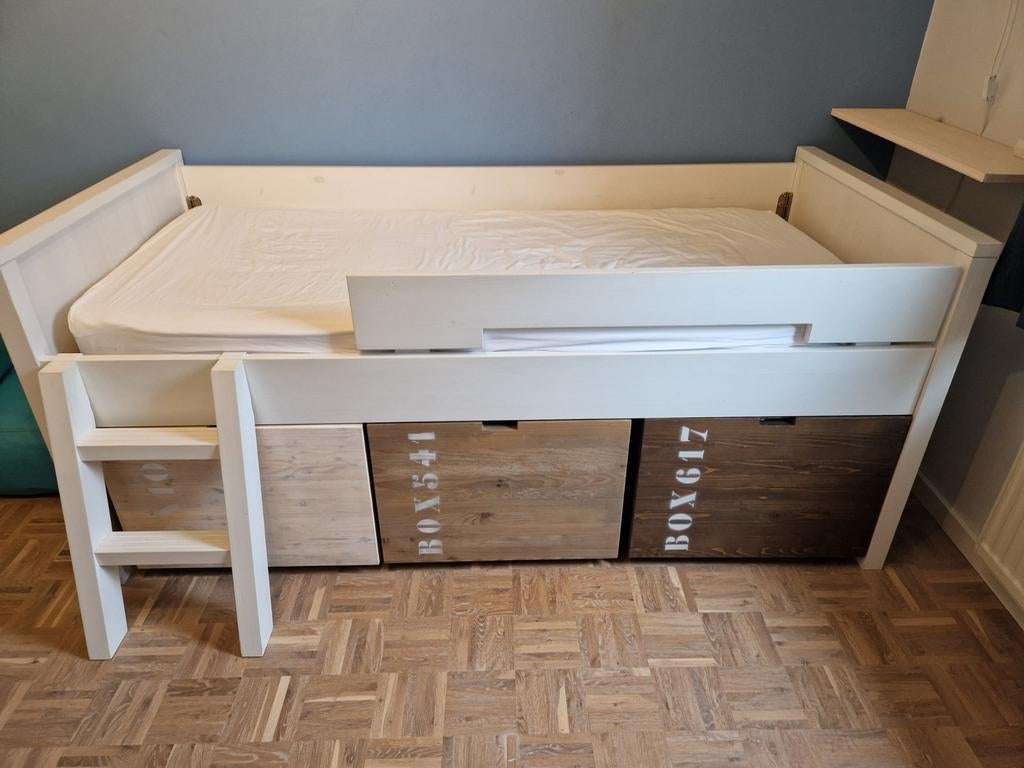 Complete Kinderkamer: Halfhoog Bed, Kast en Bureau, Kinderen en Baby's, Kinderkamer | Complete kinderkamers, Ophalen, Gebruikt