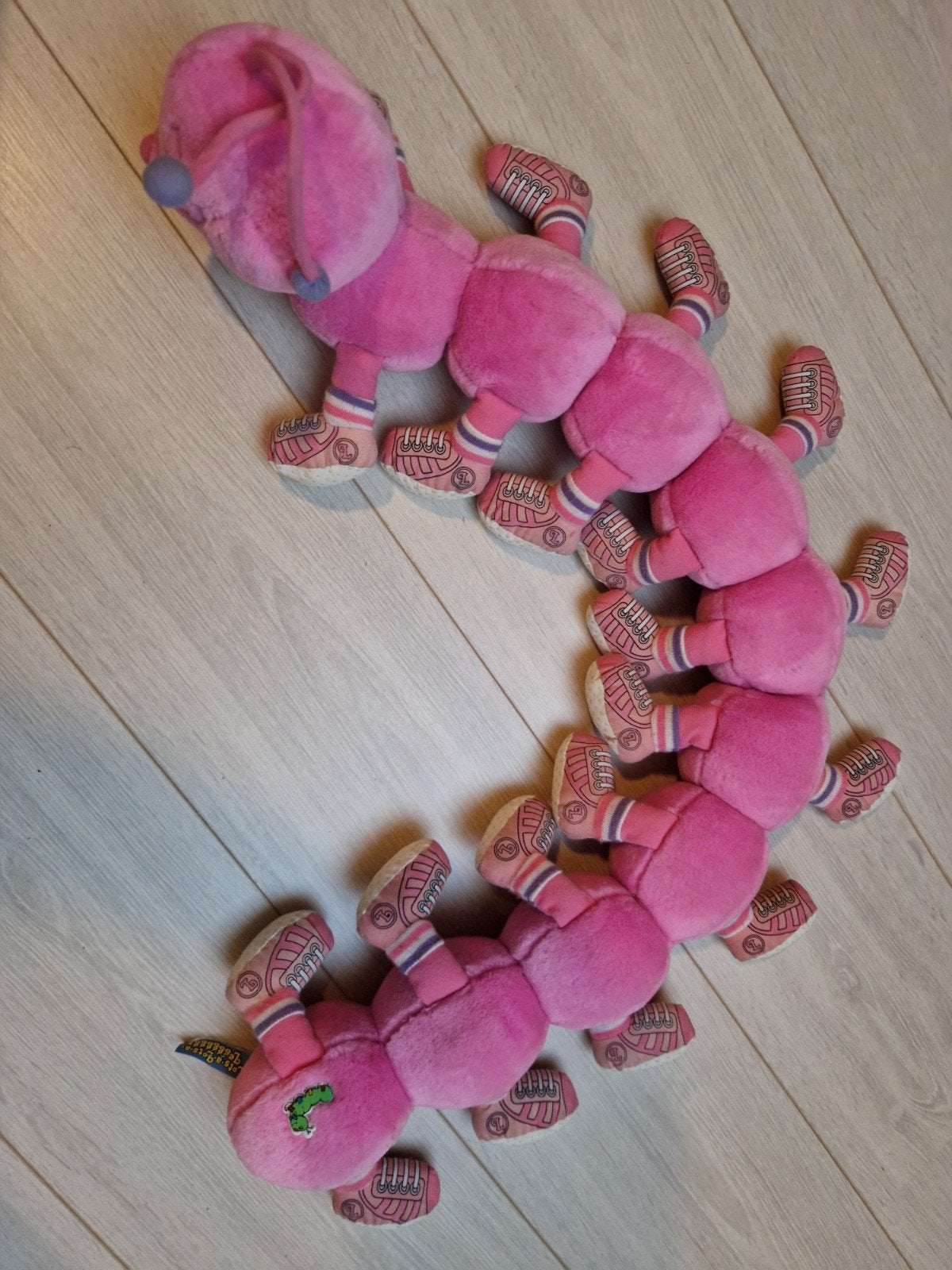 1984 lots-a-lots-a-legggggg roze rups duizendpoot knuffel, Ophalen of Verzenden