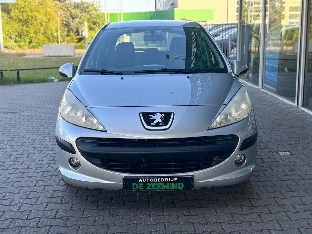 Peugeot 207 1.4-16V Color-line, Voorwielaandrijving, 4 cilinders, 49 €/maand, Origineel Nederlands