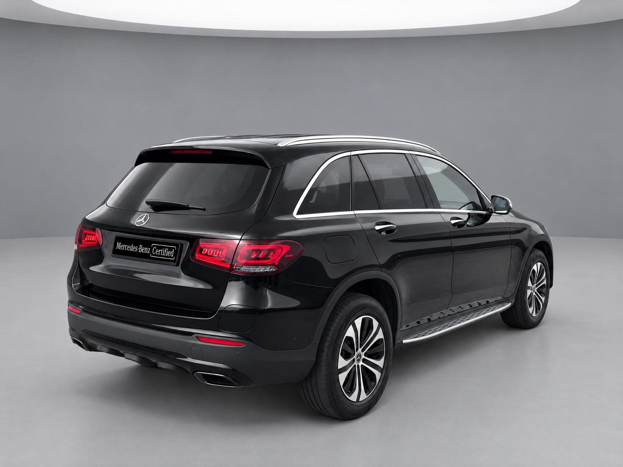 Mercedes-Benz GLC-klasse 300e 4MATIC Advantage | Panoramadak, Automaat, 14 kWh, Gebruikt, 4 cilinders