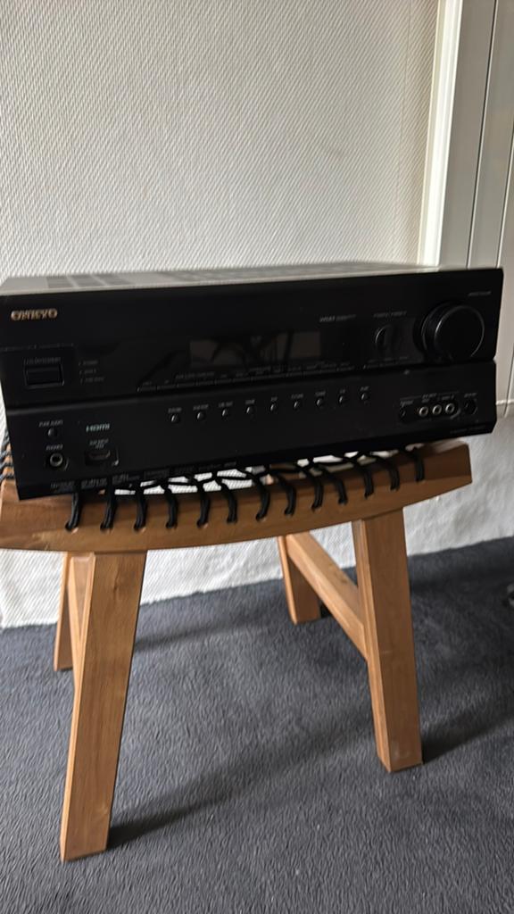 Onkyo AV  receiver model TX-SR607 550 Watts, Ophalen of Verzenden, Zo goed als nieuw, 120 watt of meer, Onkyo