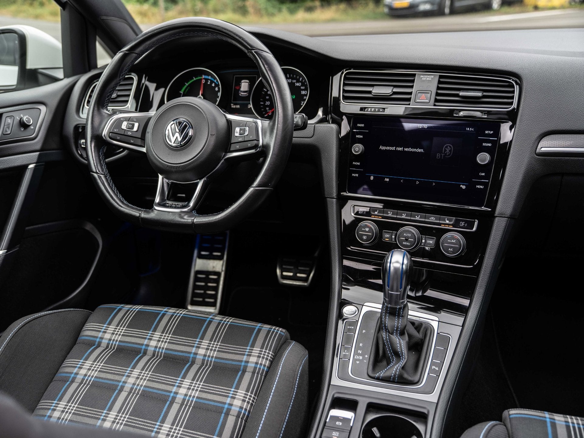 Volkswagen Golf 1.4 TSI PHEV GTE | PANORAMA | KEYLESS | APPL, Auto's, Gebruikt, Euro 6, 4 cilinders, 150 pk
