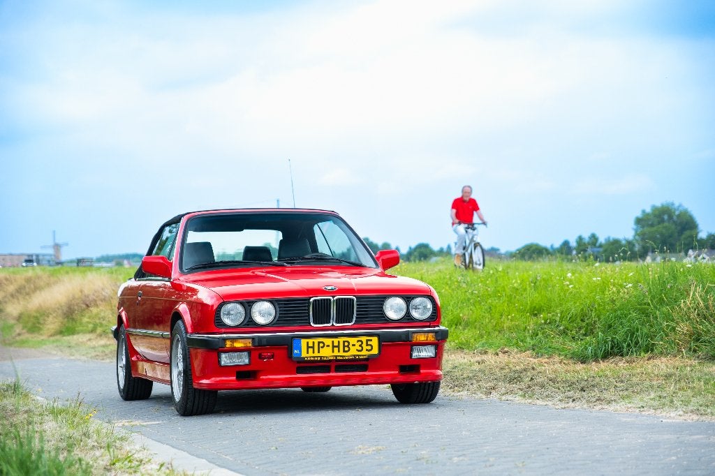 BMW E30 325 Cabriolet TYPE 1 SPORTLEER M-TECH 1 PAKKET, Zwart, 2494 cc, Cabriolet, Leder