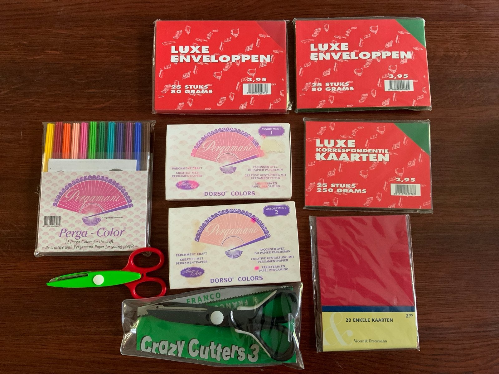 Knutselpakket: Pergamano, enveloppen, kaarten, scharen, Hobby en Vrije tijd, Nieuw, Meerkleurig, Ophalen of Verzenden, Papier of Karton