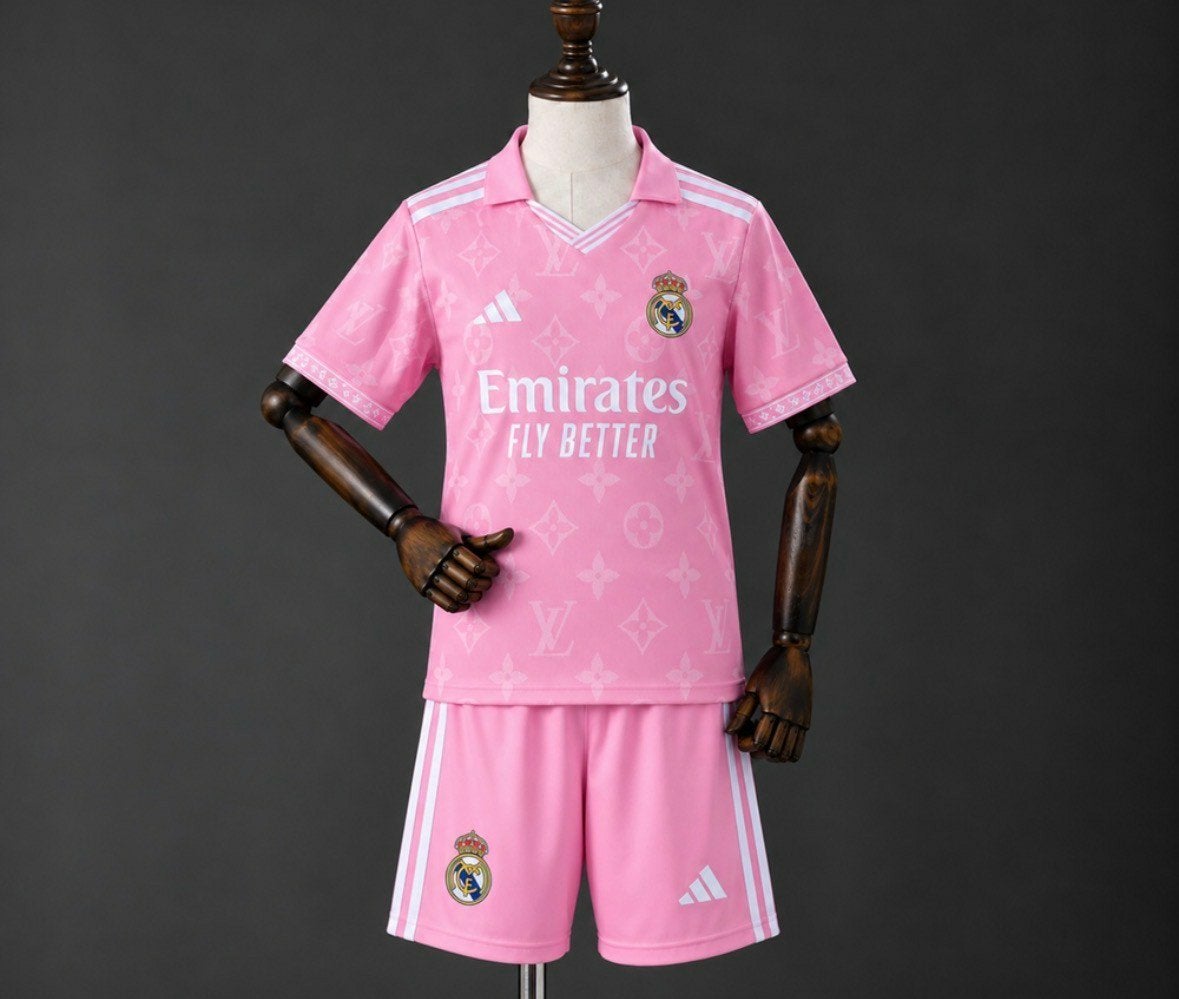 Roze Real Madrid x LV Tenue 2026/27, Ophalen of Verzenden, Nieuw, Shirt