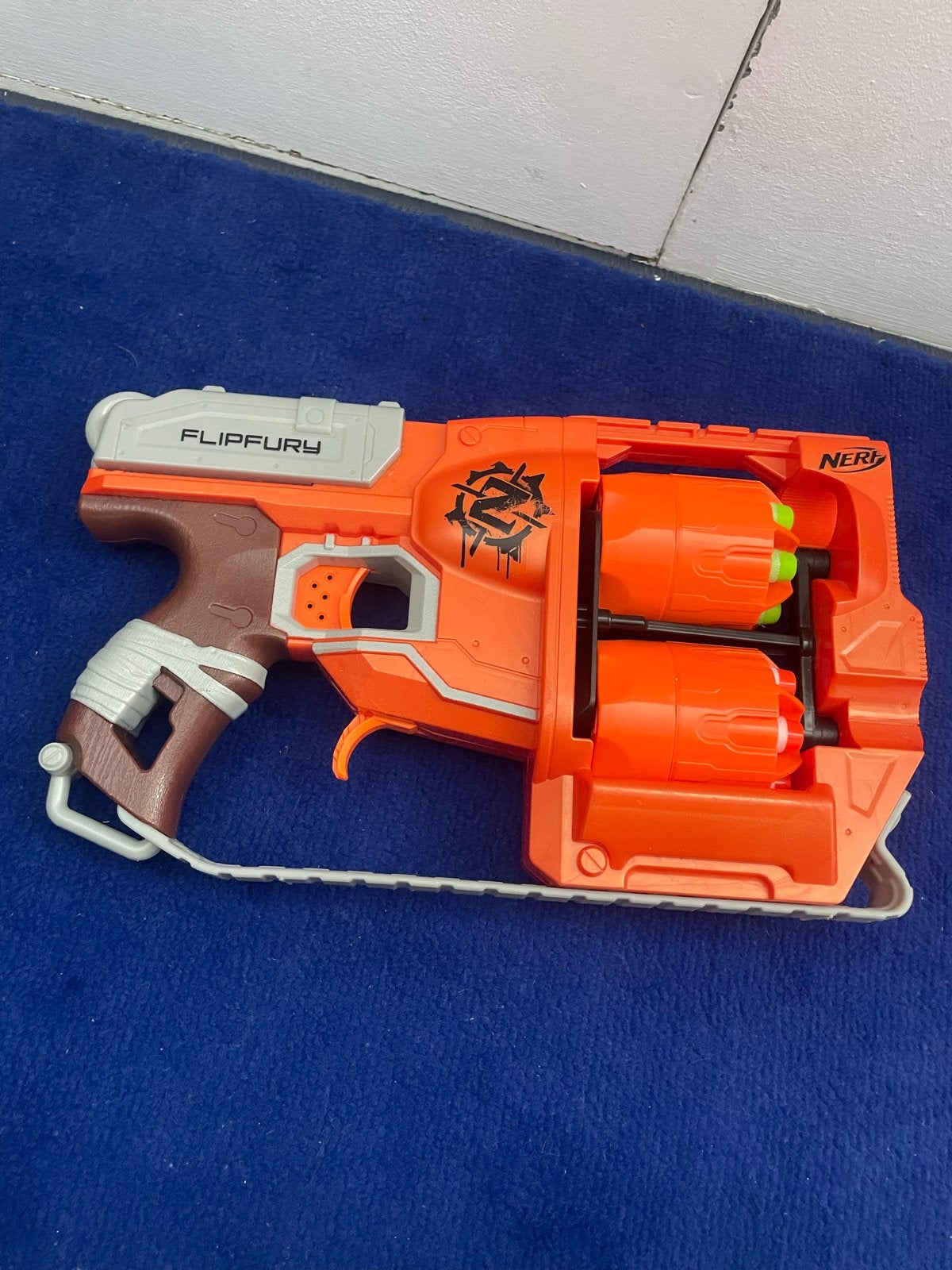 Nerf Zombie Strike FlipFury Blaster met Darts, Ophalen, Gebruikt