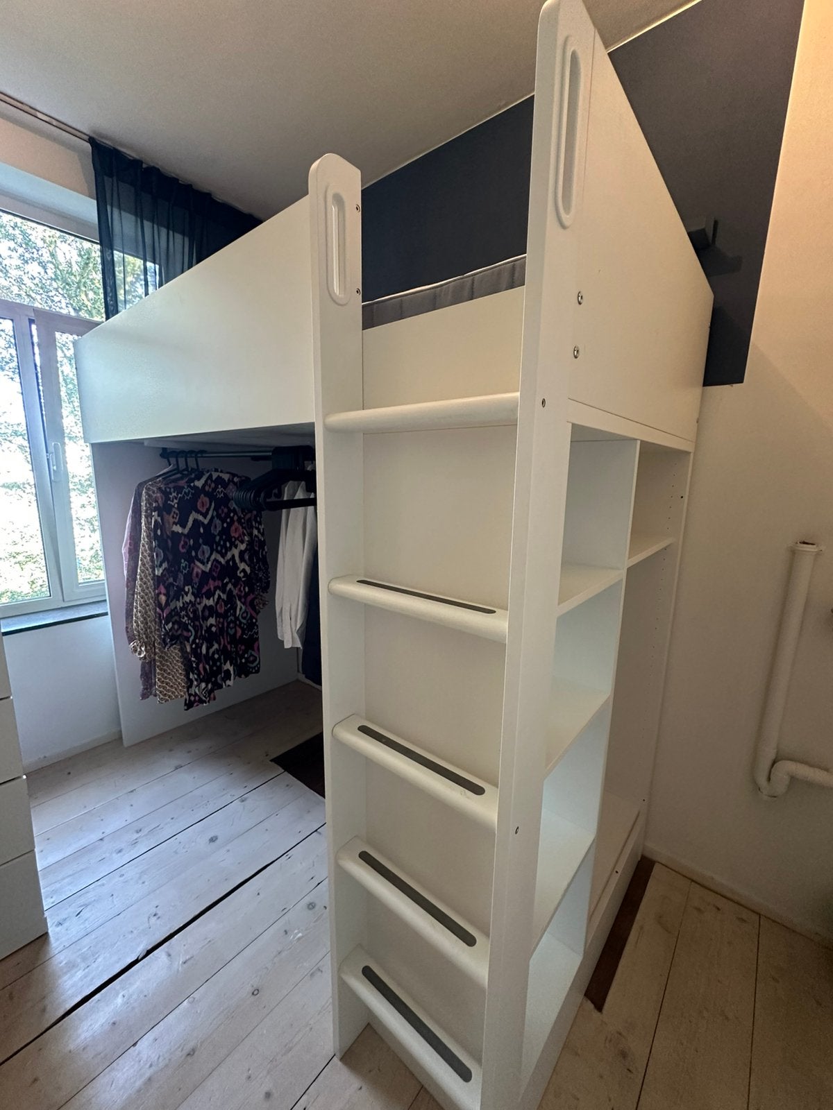 Hoogslaper met hangruimte en matras, Ophalen, Zo goed als nieuw, Hoogslaper