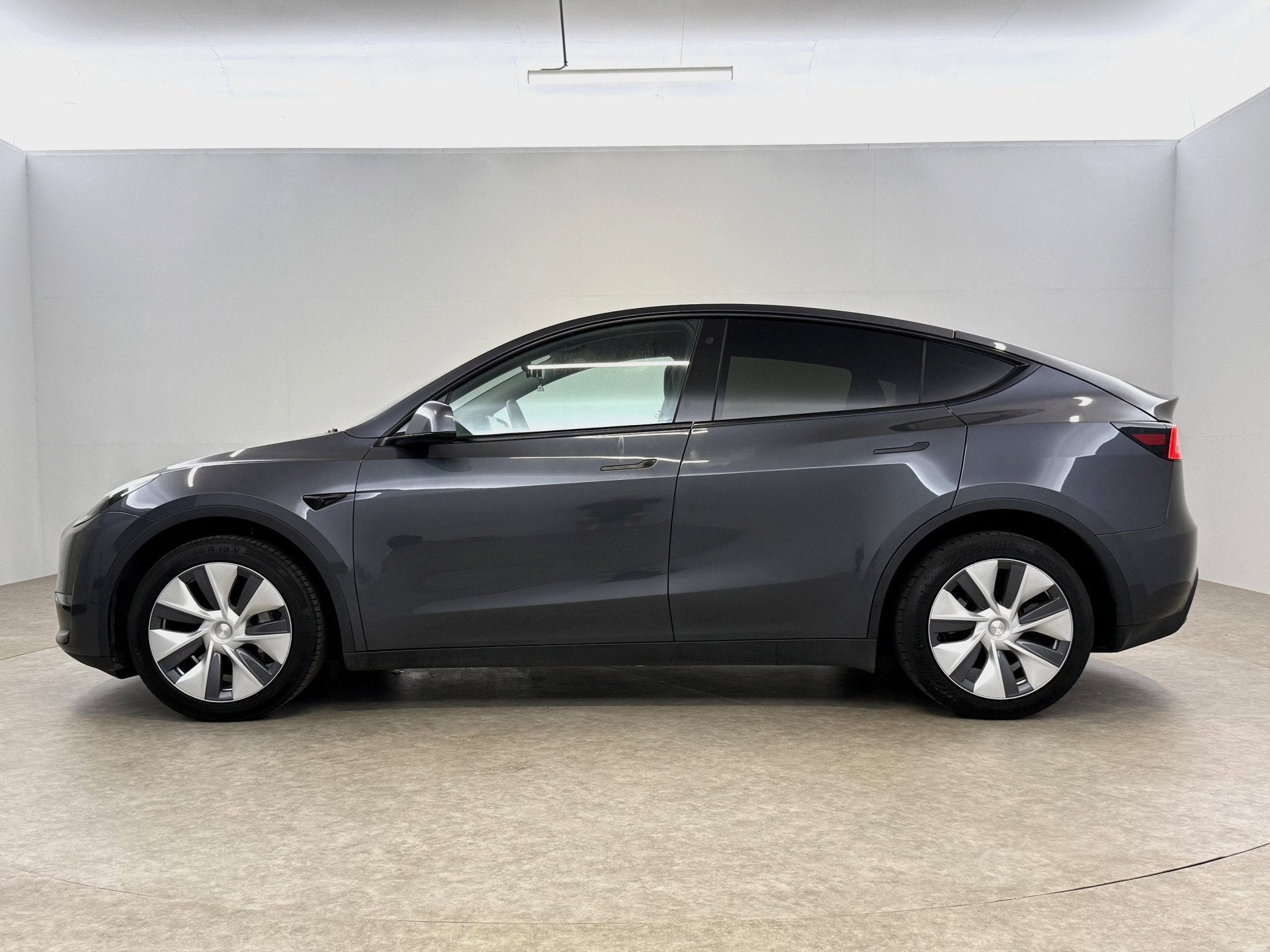Foto 13 van Tesla Model Y Long Range AWD 75 kWh | Snelladen | SOH 90% |