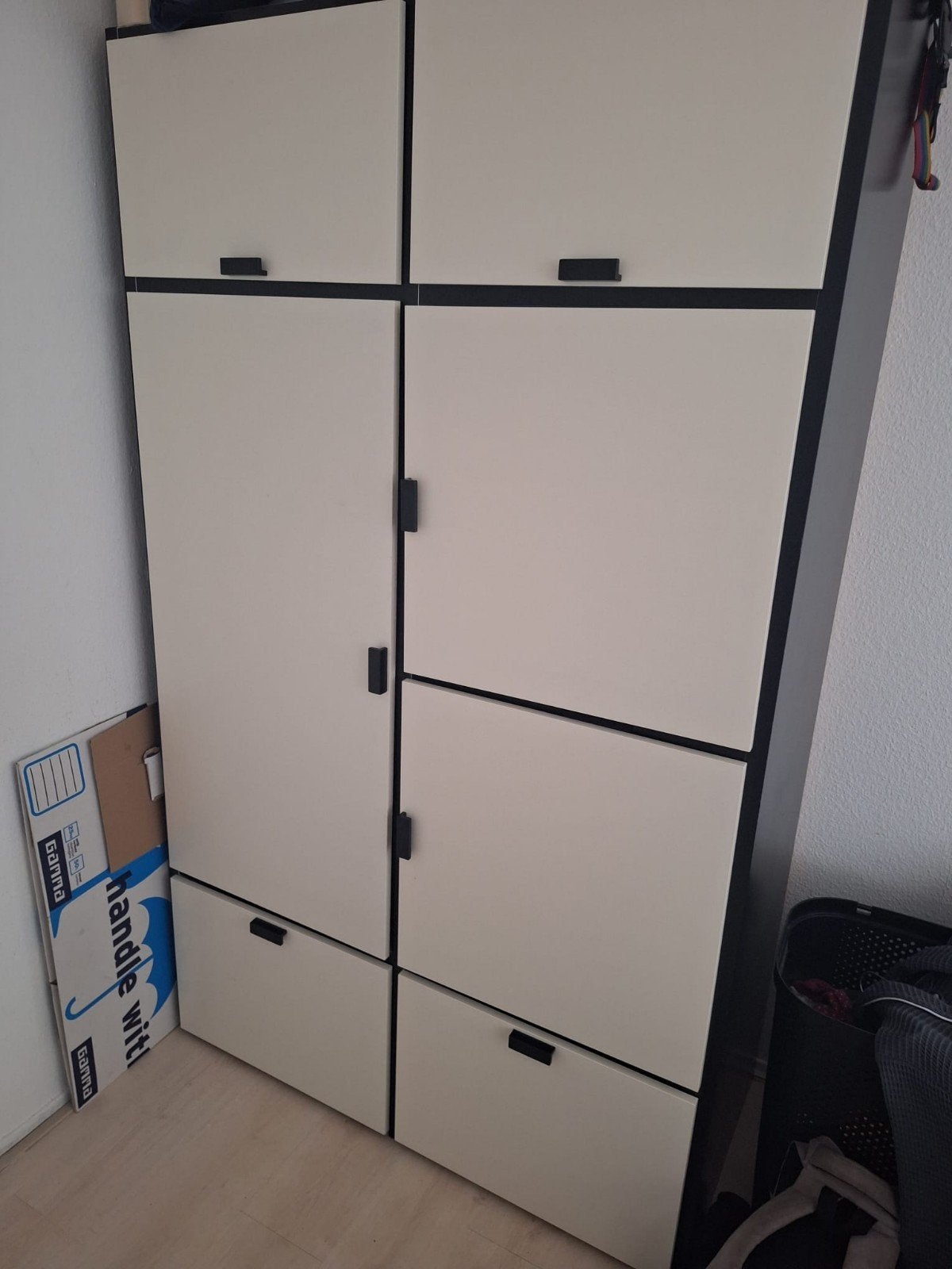 Odda kledingkast, Ophalen, 50 tot 75 cm, 100 tot 150 cm, 150 tot 200 cm