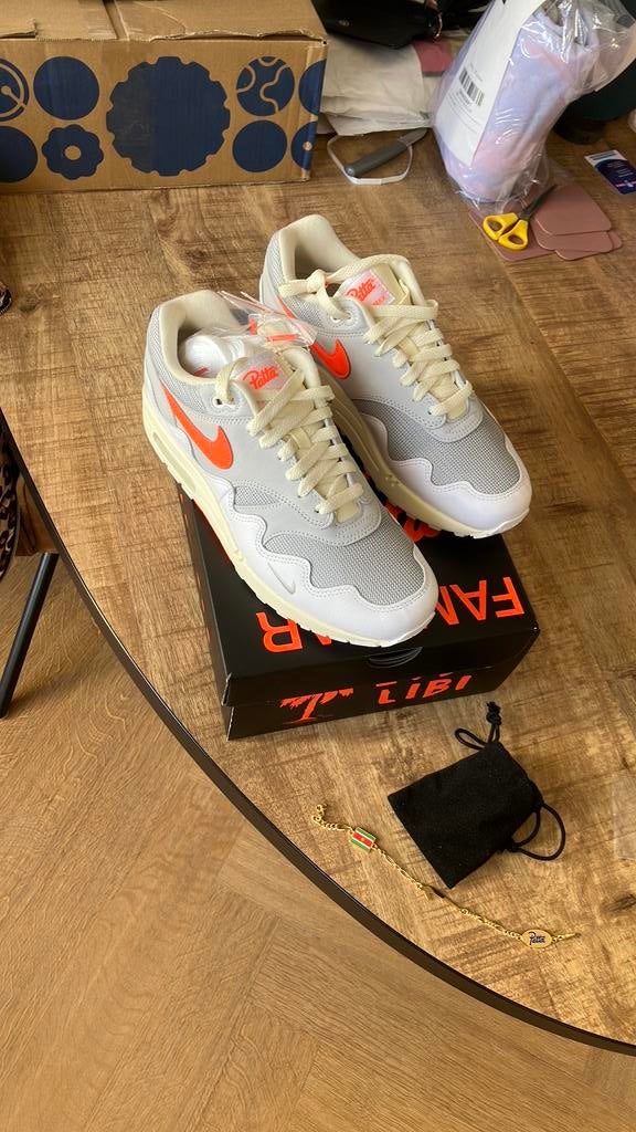 Nike air max 1 patta nieuw en ongedragen maat 42,5, Wit, Nieuw, Ophalen of Verzenden, Sneakers of Gympen