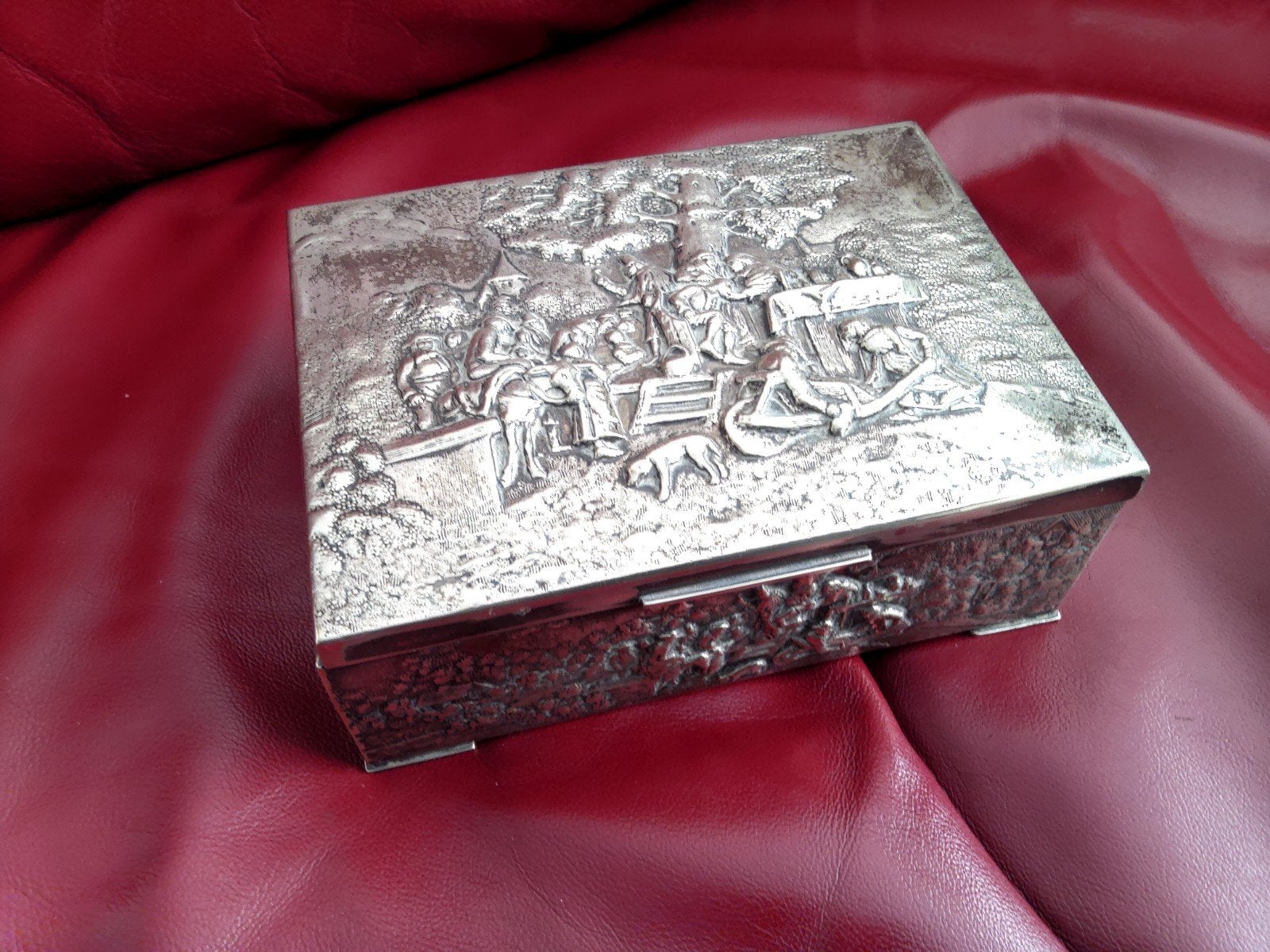 Verzilverde vintage sigarendoos, Antiek en Kunst, Antiek | Goud en Zilver, Ophalen