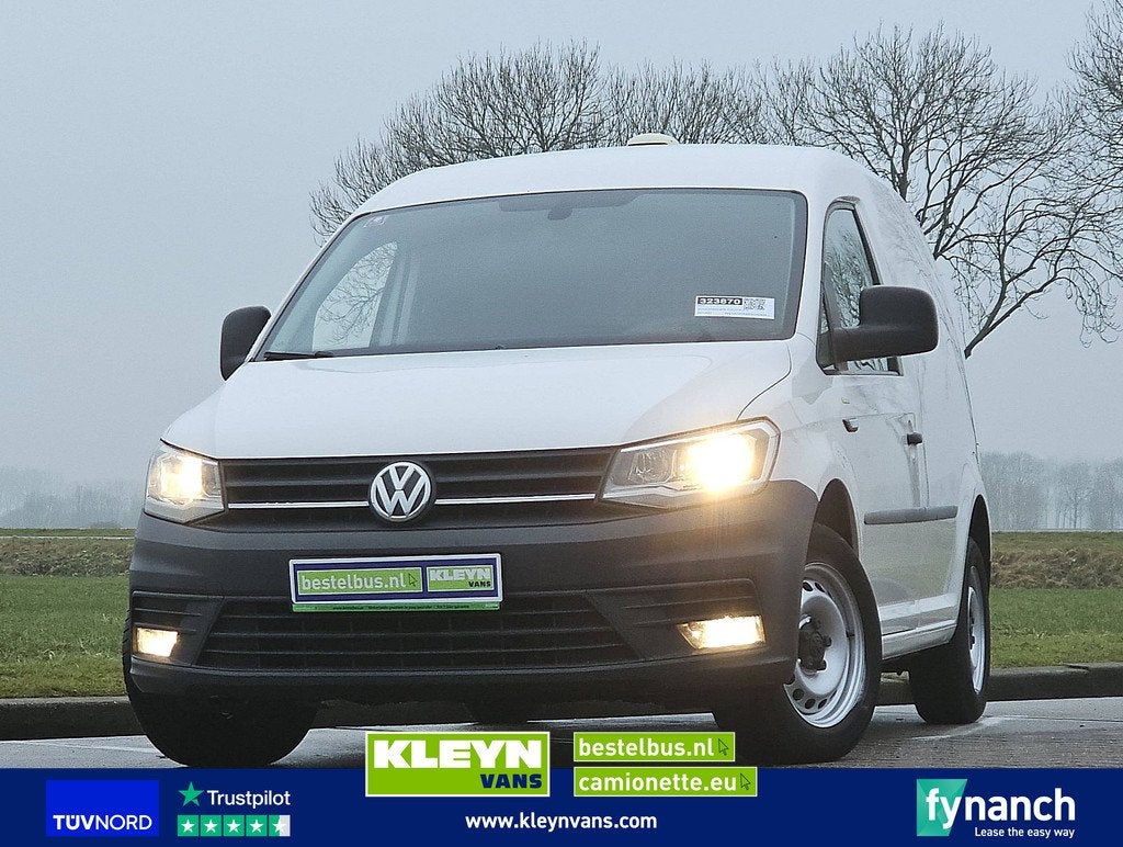 VOLKSWAGEN CADDY 2.0 l1 navi nap trekhaak, Auto's, Bestelauto's, Bedrijf, Te koop, ABS, Airconditioning, Apple Carplay, Bluetooth