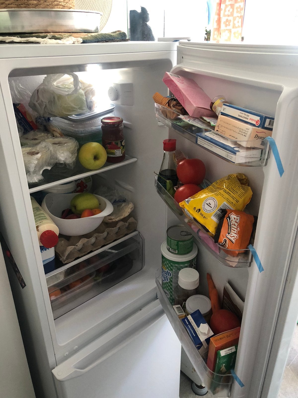 Salora COOLFREEZE143WH Fridge Freezer 173L, Ophalen, Zonder vriesvak, 160 cm of meer, Minder dan 75 liter