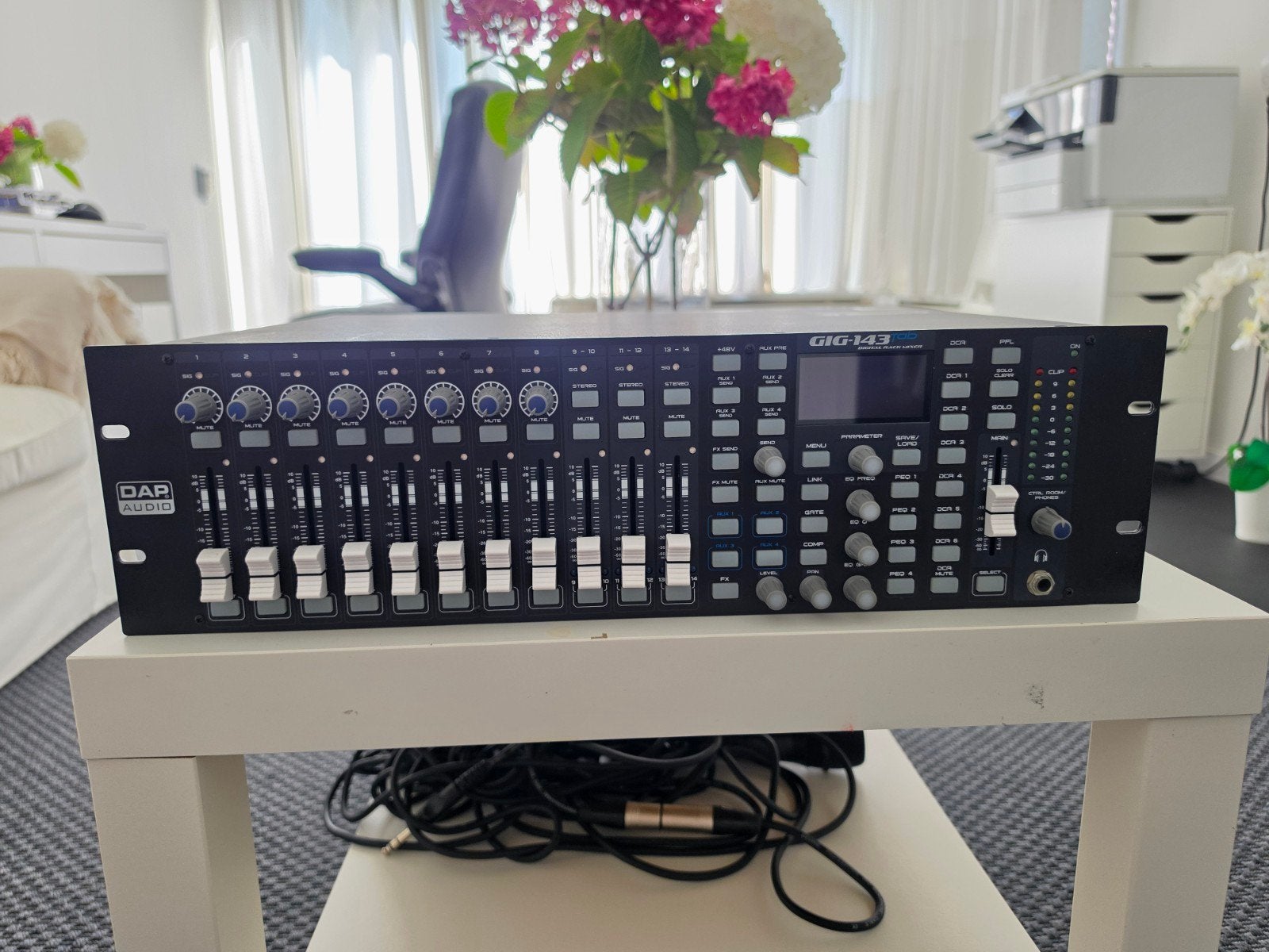 DAP Audio GIG-143TAB Digitale Rack Mixer - Zo goed als nieuw, Muziek en Instrumenten, Mengpanelen, Ophalen
