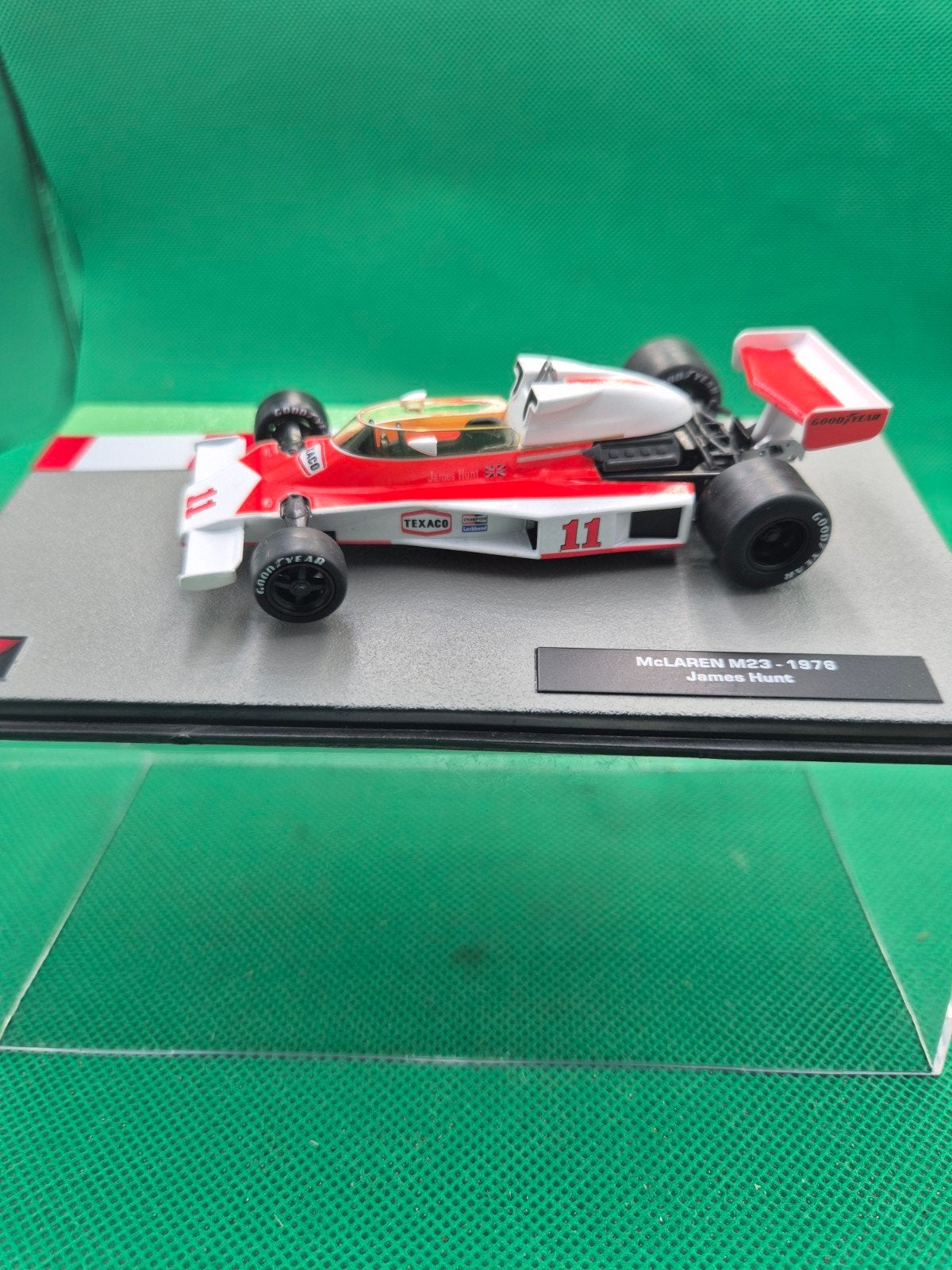 701 McLaren M23 1976 J Hunt 1/43 Altya, Ophalen of Verzenden, Zo goed als nieuw, Auto, Overige merken