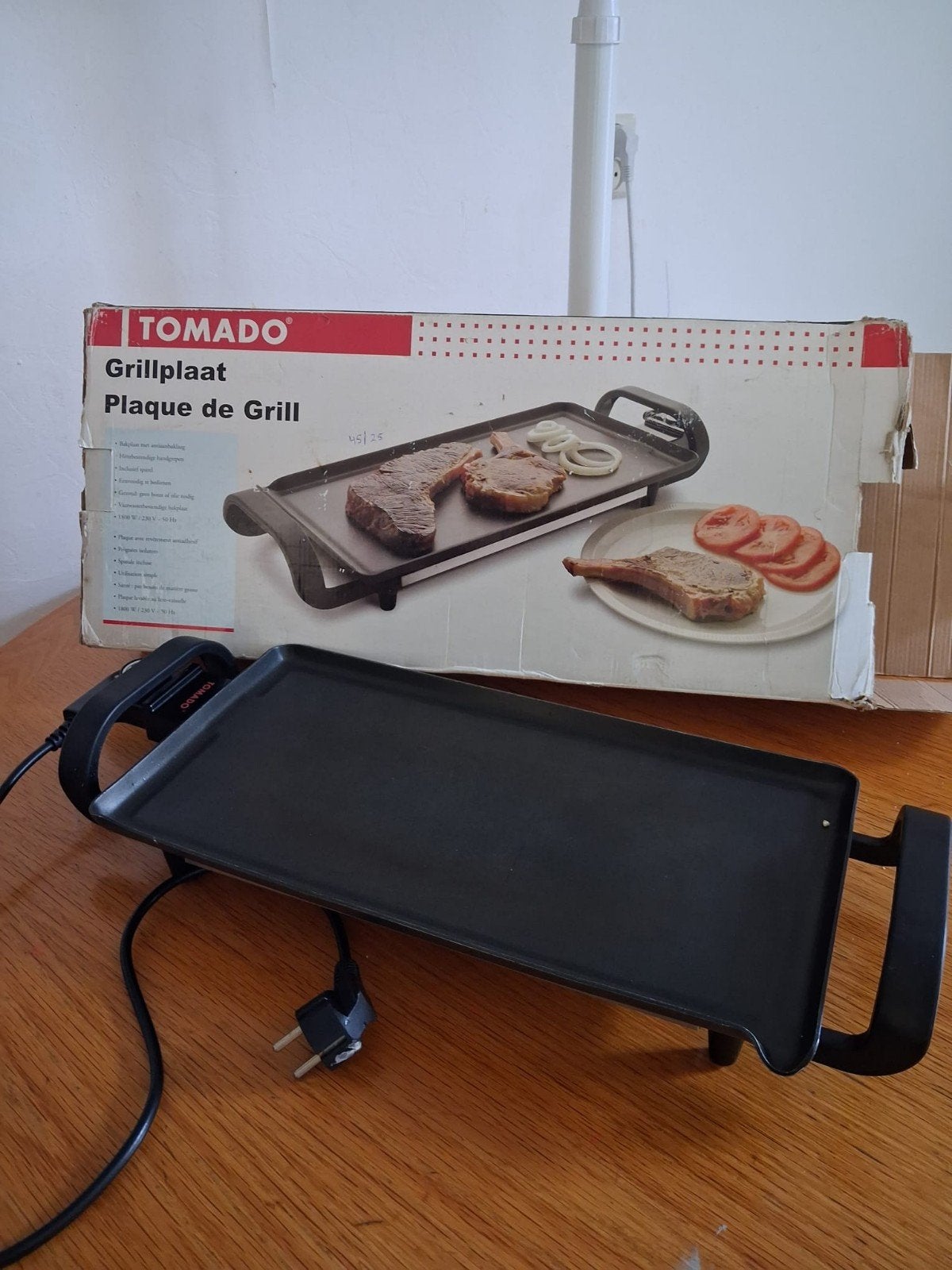 Tomado Grillplaat - Tafelgrill - Zo goed als nieuw, Ophalen of Verzenden, Zo goed als nieuw, Tafelgrill