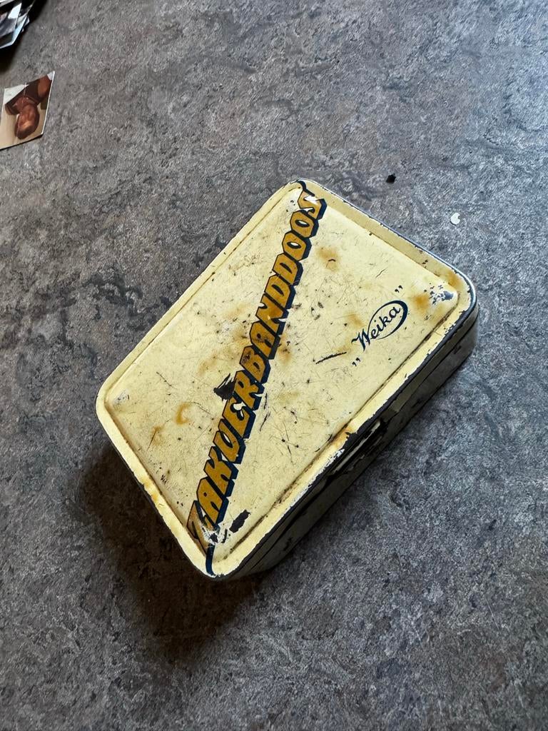 Vintage Weika Beschuitbus / Koekblik - Zakkerbandoos, Verzamelen, Ophalen of Verzenden, Zo goed als nieuw