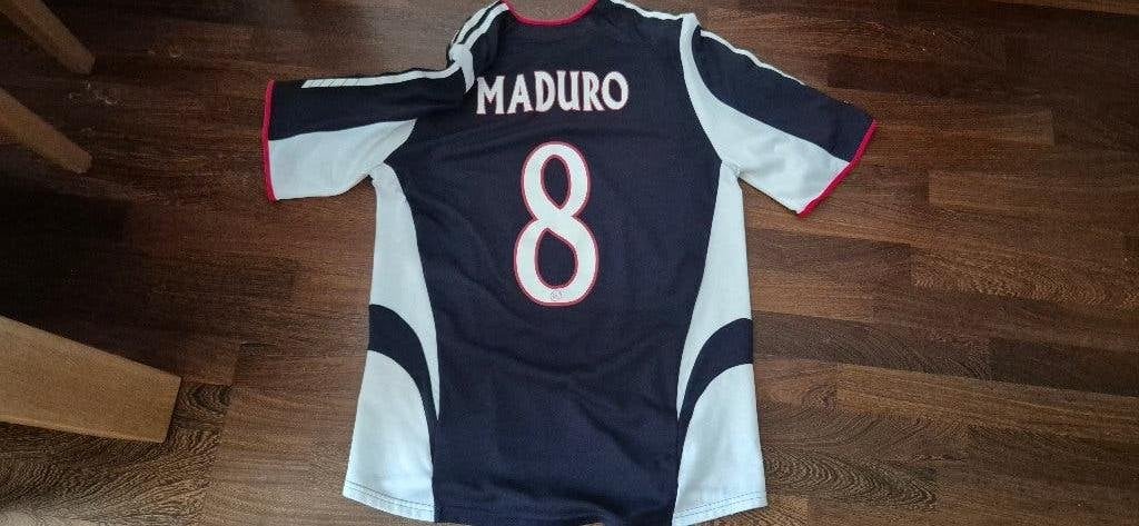 voetbalshirt, Ophalen of Verzenden, Zo goed als nieuw, Buitenlandse clubs, Shirt