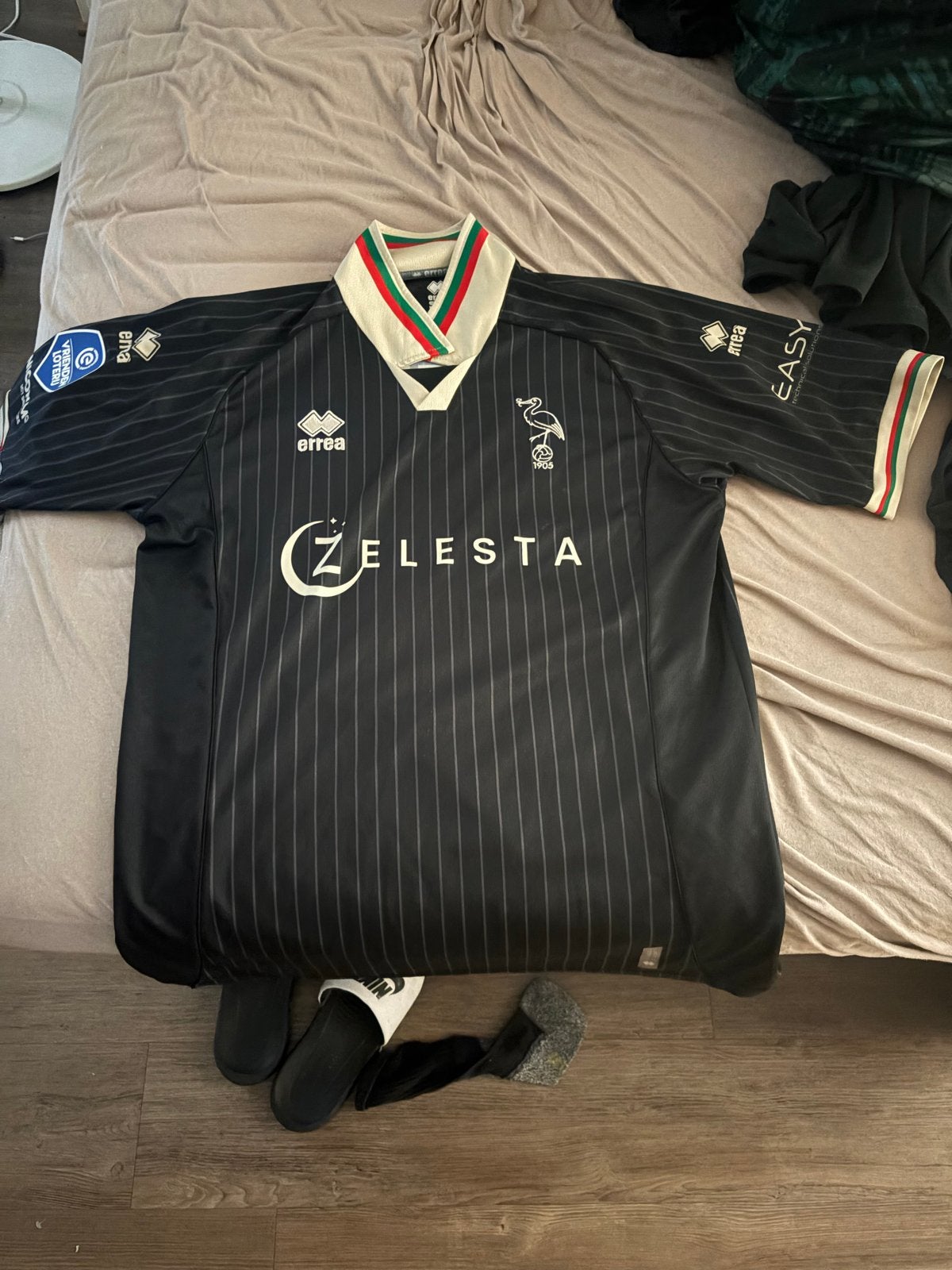 ADO Den Haag Thuisshirt 2026/2027 3XL = maat L, Sport en Fitness, Voetbal, Maat L, Ophalen of Verzenden, Zo goed als nieuw, Shirt