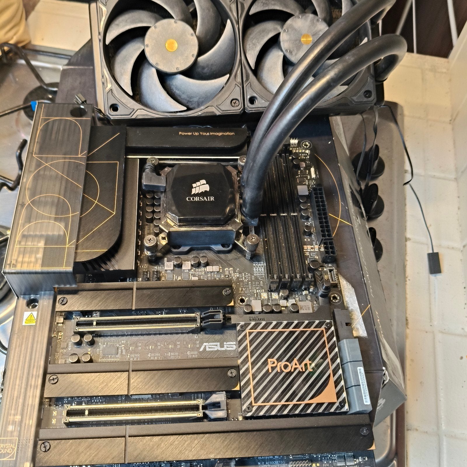 bundel i7-14700KF + ASUS ProArt Z790 Creator + AIO Corsair, Computers en Software, Lga 1700, Ophalen of Verzenden, Zo goed als nieuw