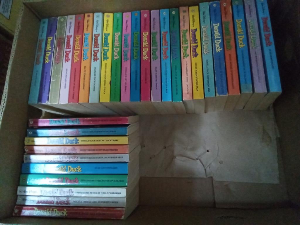 Donald Duck Pockets 2de serie 33 stuks, Meerdere stripboeken, Ophalen of Verzenden, Gelezen