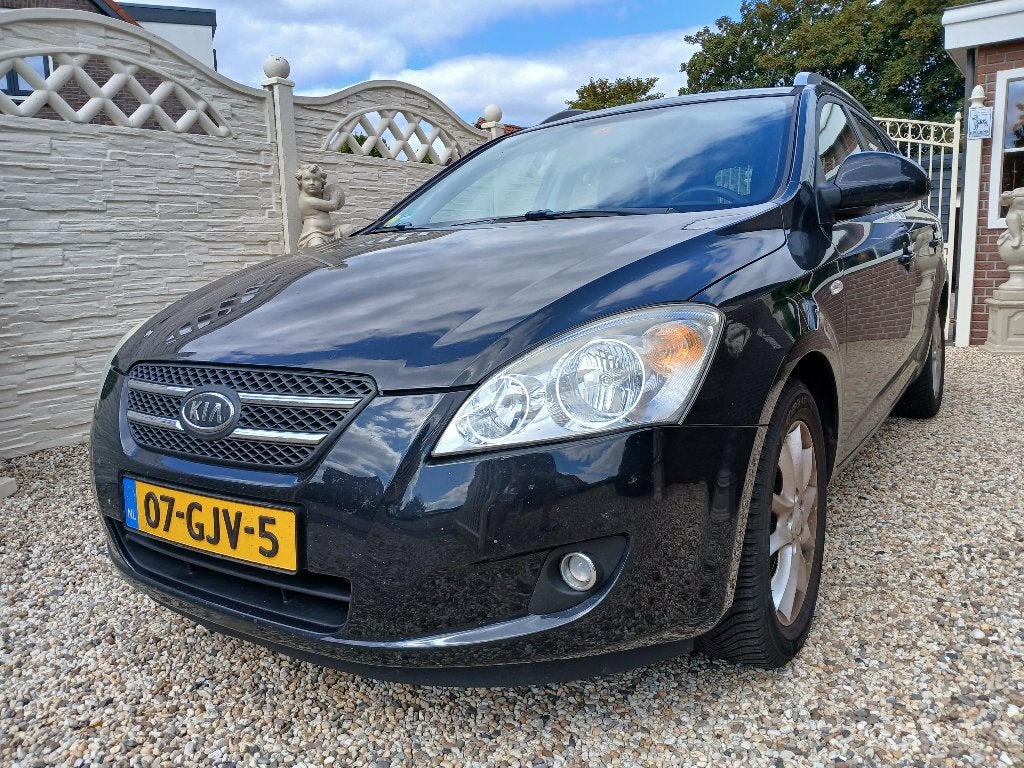 Kia (Pro) Cee d 1.6 Cvvt Sporty Wagon 2008 Zwart airco, Voorwielaandrijving, Parkeersensor, 4 cilinders, 4 stoelen