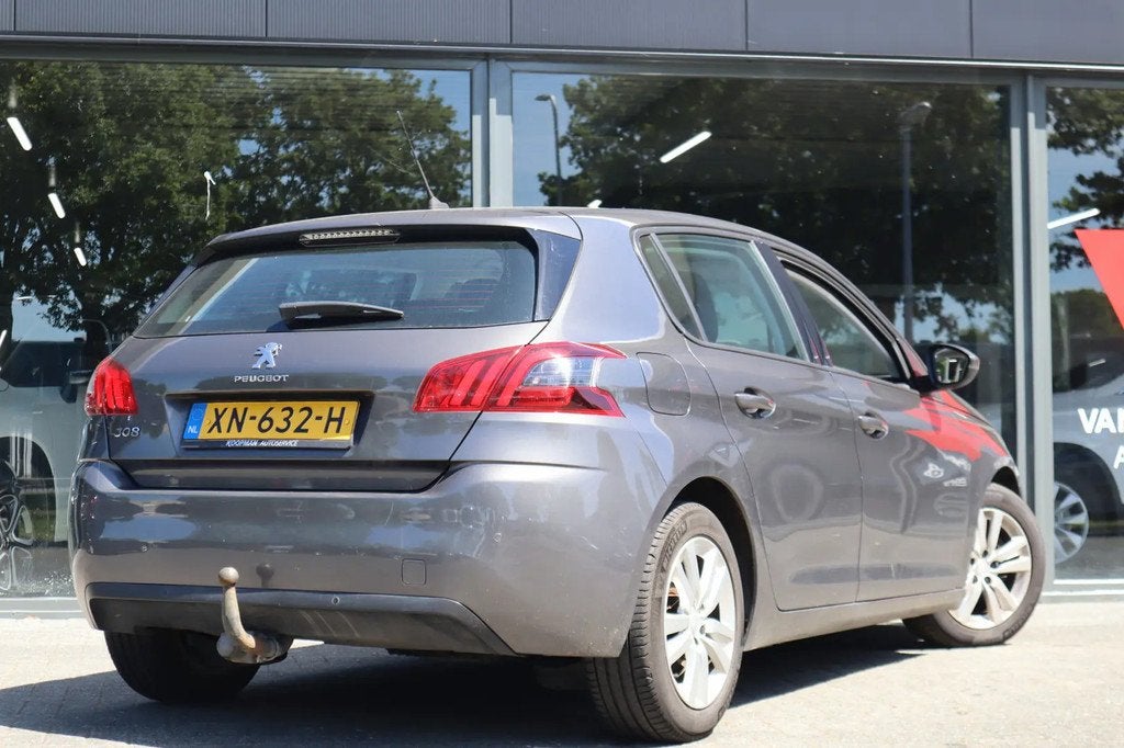 Peugeot 308 1.5 BlueHDi Blue Lease € 8.948,00, Voorwielaandrijving, Gebruikt, 4 cilinders, 615 kg