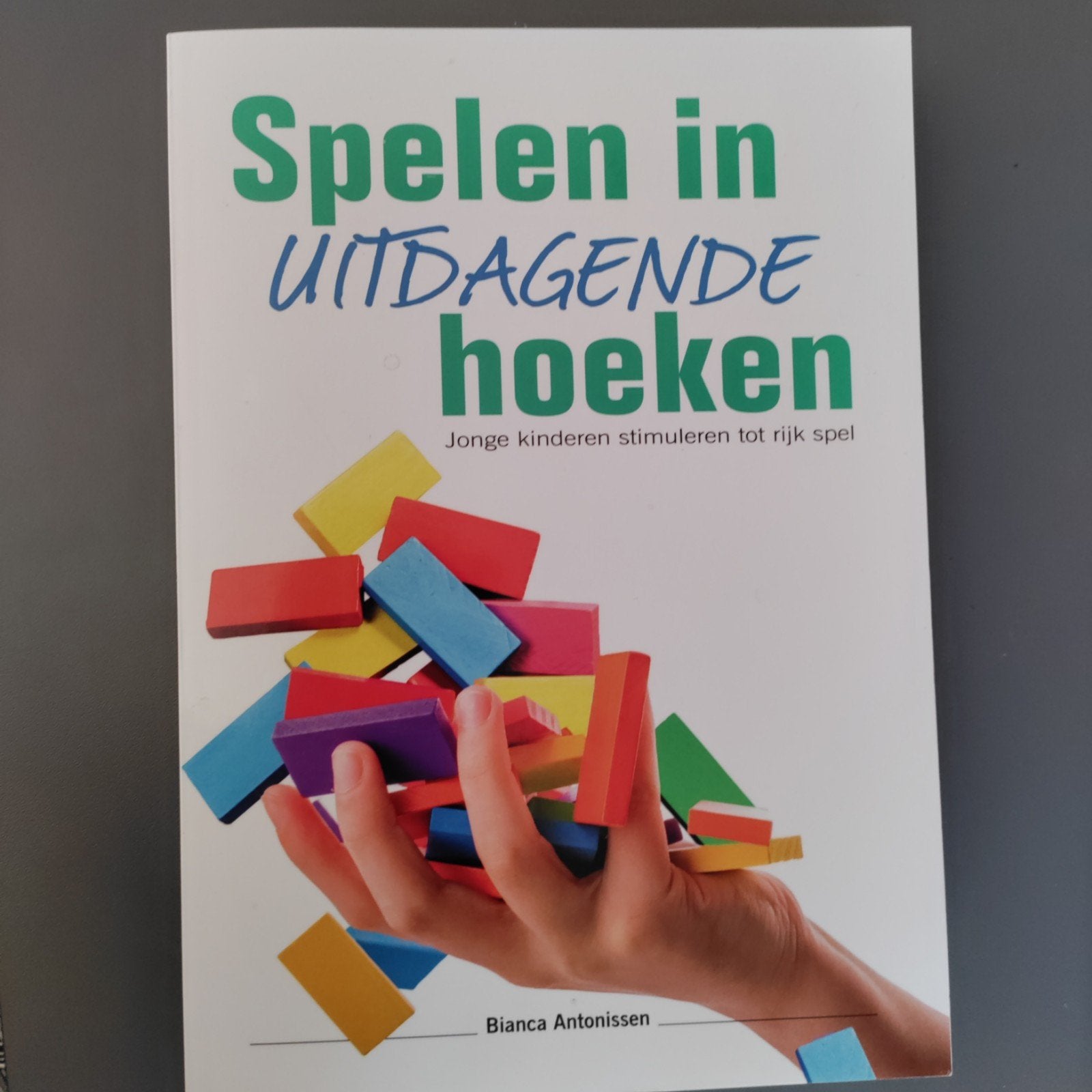 Spelen in uitdagende hoeken - Bianca Antonissen, Ophalen