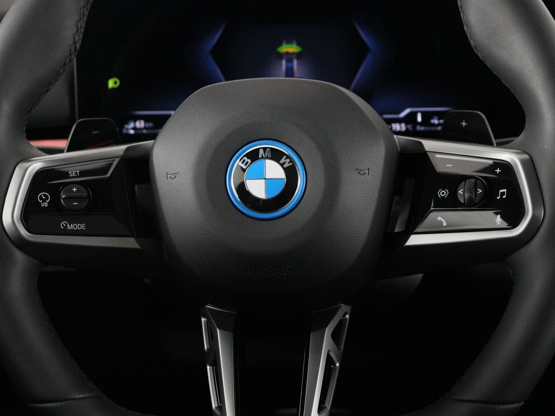 BMW 5 Serie Touring 550e xDrive (bj 2026, automaat), Auto's, Automaat, Dealer onderhouden, Gebruikt, Zwart