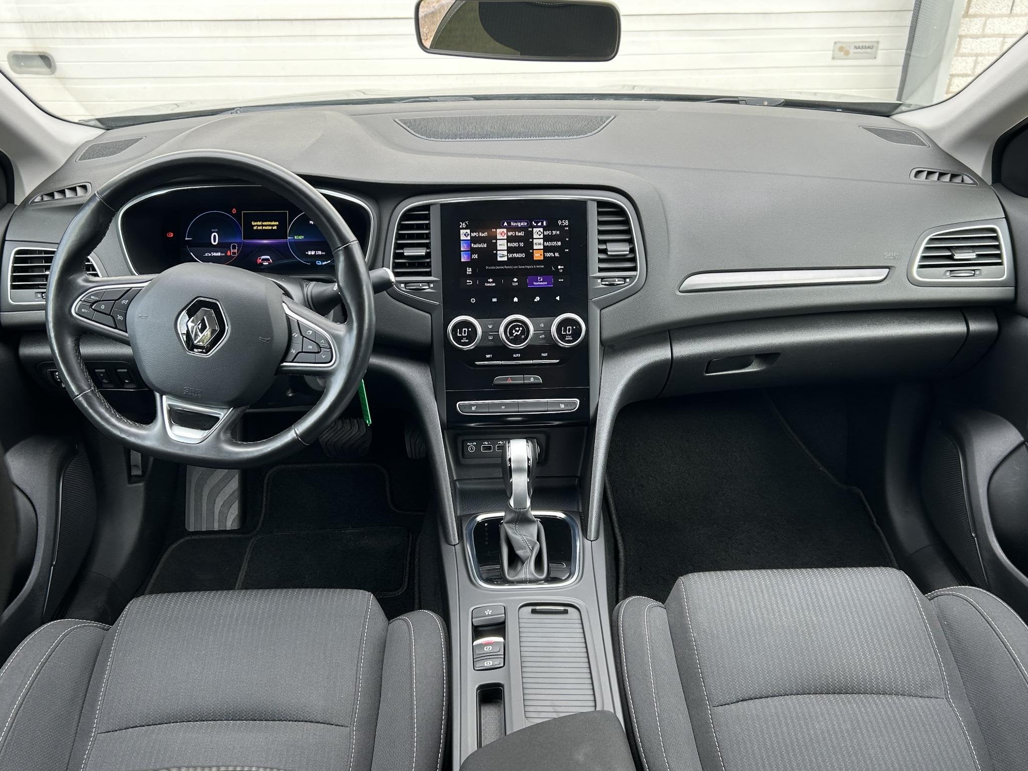 Renault Mégane Estate 1.6 E-Tech Plug-In Hybrid 160 Busines, Stof, Gebruikt, 4 cilinders, Parkeersensor