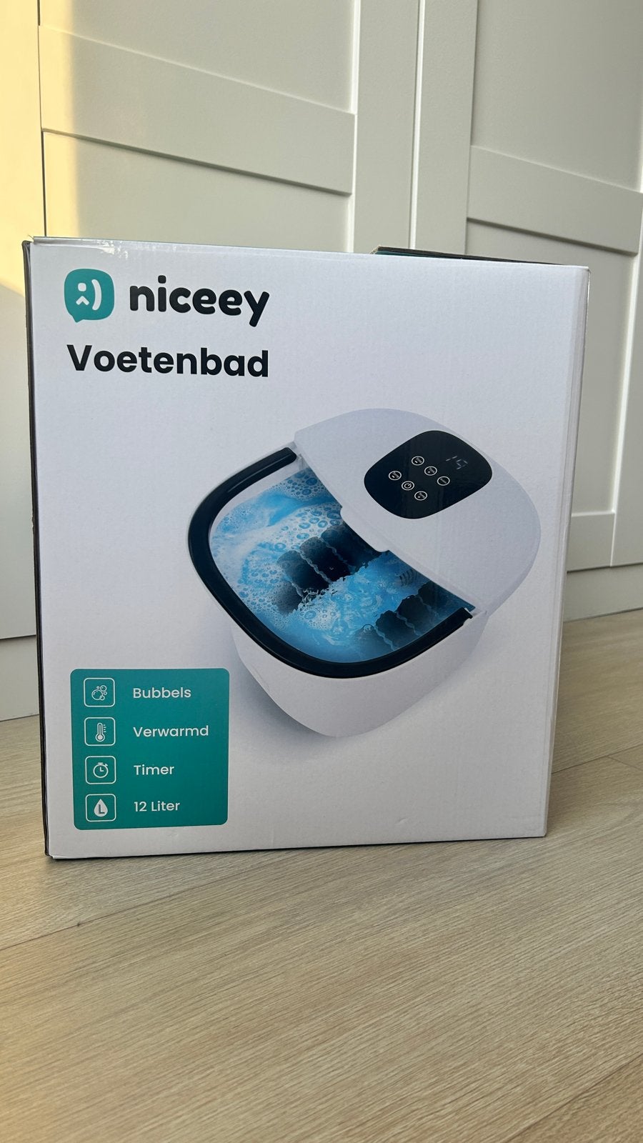 Niceey Voetenbad met bubbels, verwarming en massage, Ophalen of Verzenden, Gebruikt, Hand- en Voetverzorging