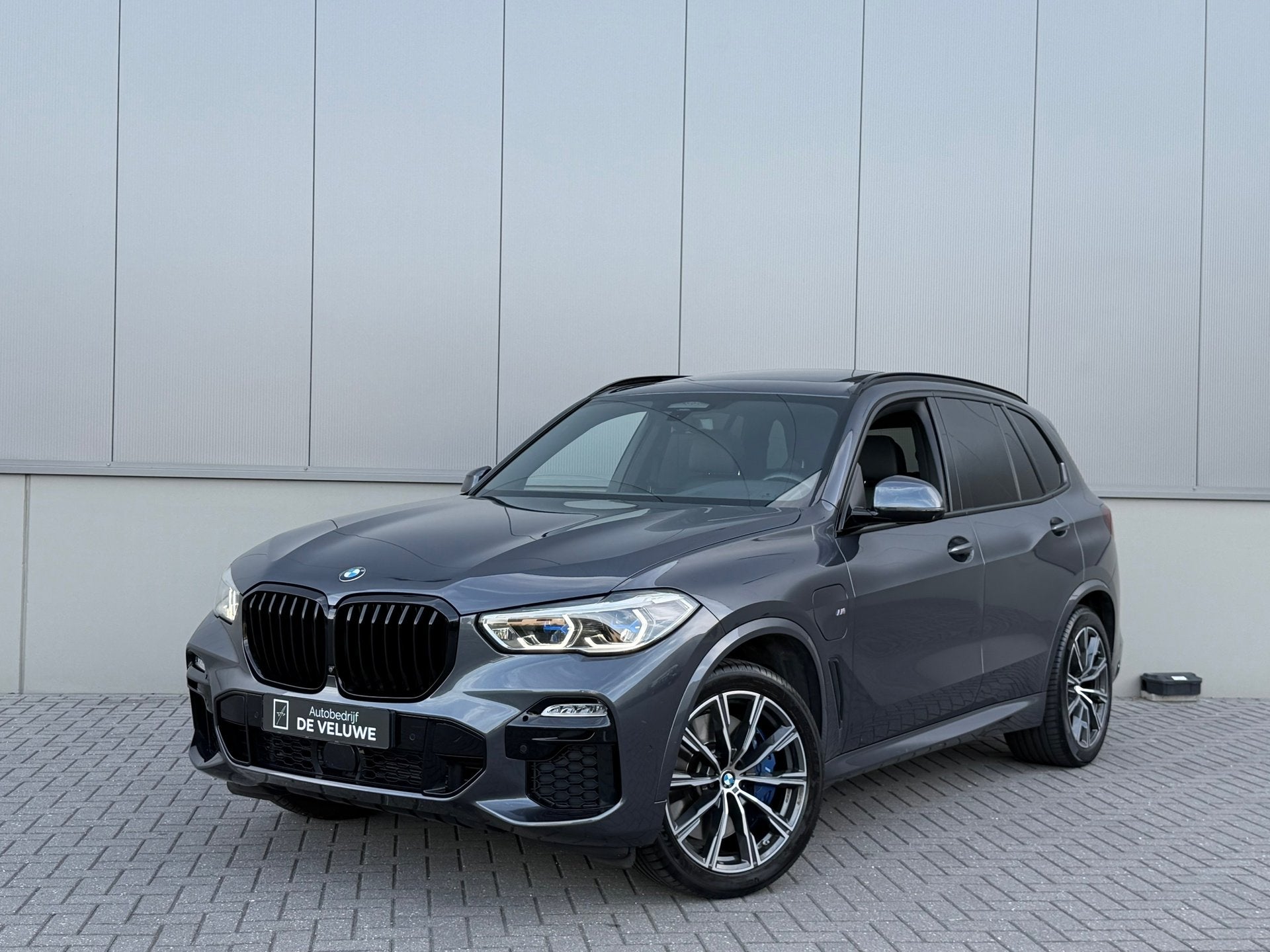 BMW X5 XDrive45e M-Sport /H&K/HUD/Softclose/Laser, Auto's, Dealer onderhouden, Gebruikt, Met garantie (alle), Vierwielaandrijving