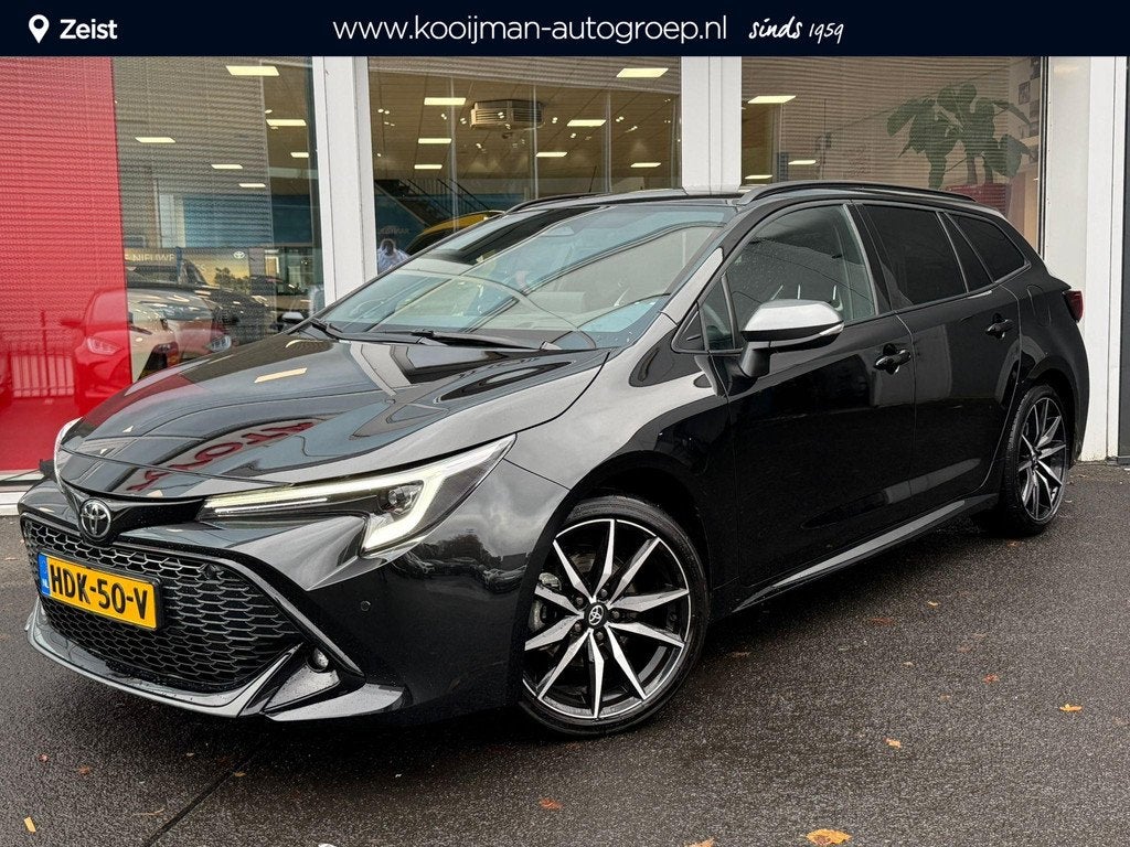 Toyota Corolla Touring Sports Hybrid 200 GR Sport Plus Schui, Auto's, Toyota, Gebruikt, 4 cilinders, Corolla, Hybride Elektrisch/Benzine