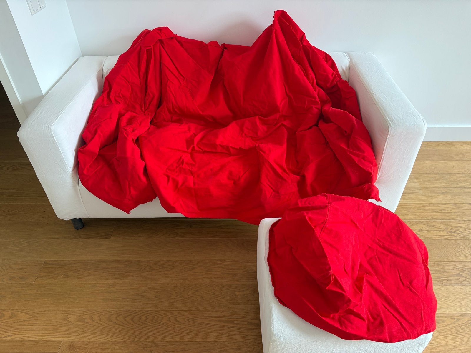 IKEA KLIPPAN Almås red cotton sofa & pouffe covers, Ophalen, 150 tot 200 cm, Tweepersoons, 75 tot 100 cm
