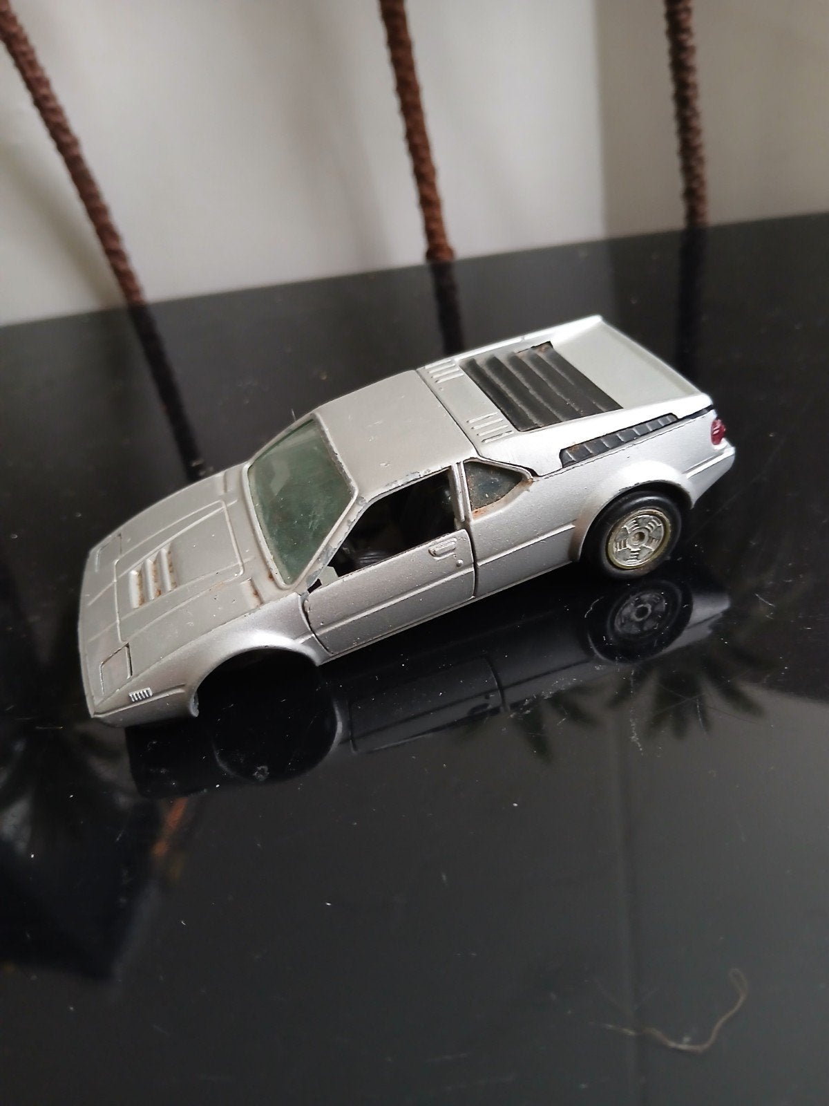 BMW M1. Gama 1:53, mist vooras, Ophalen of Verzenden, Gebruikt, Auto, Gama