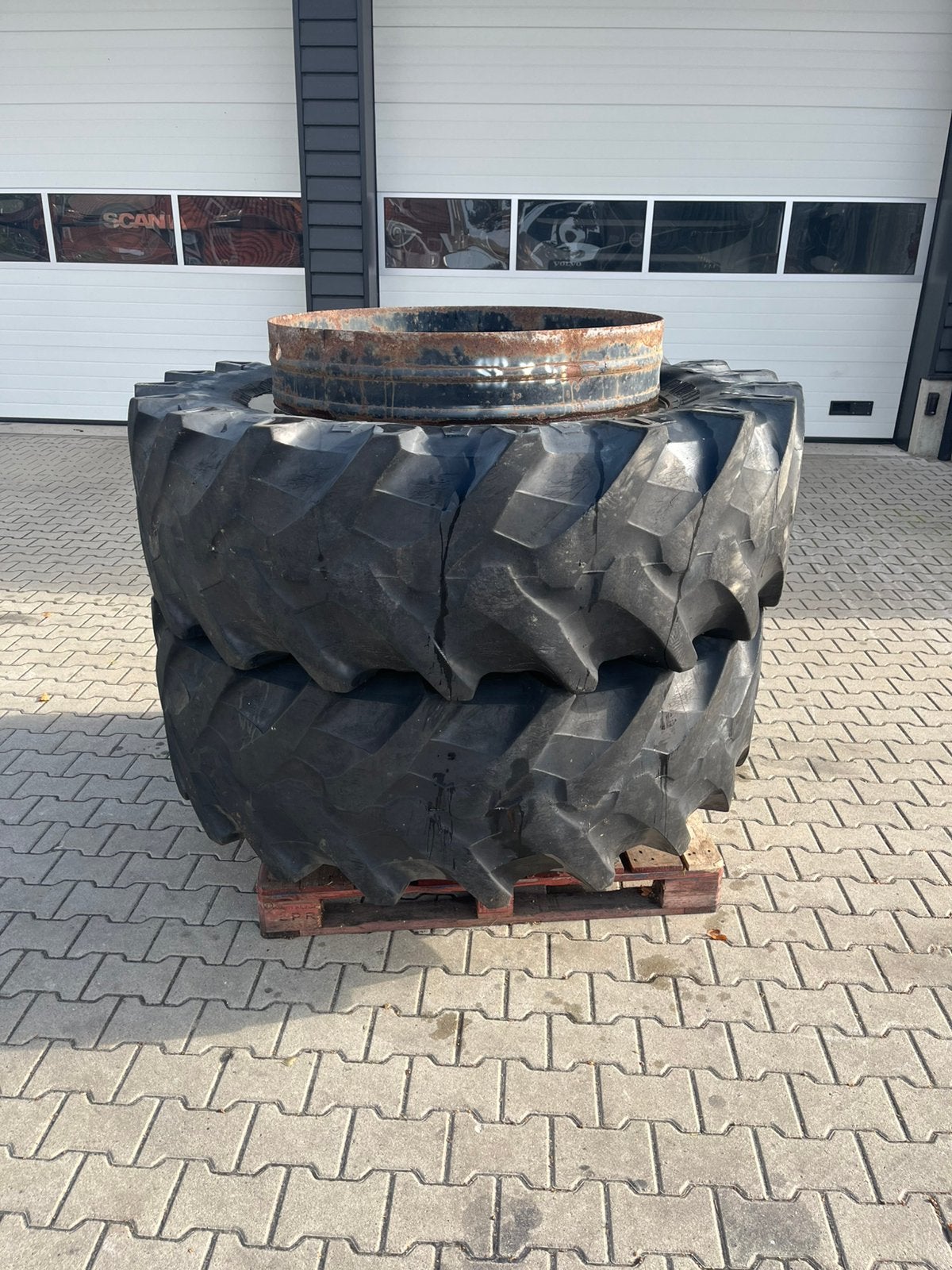 Dubbellucht set 520/70 R38, Ophalen