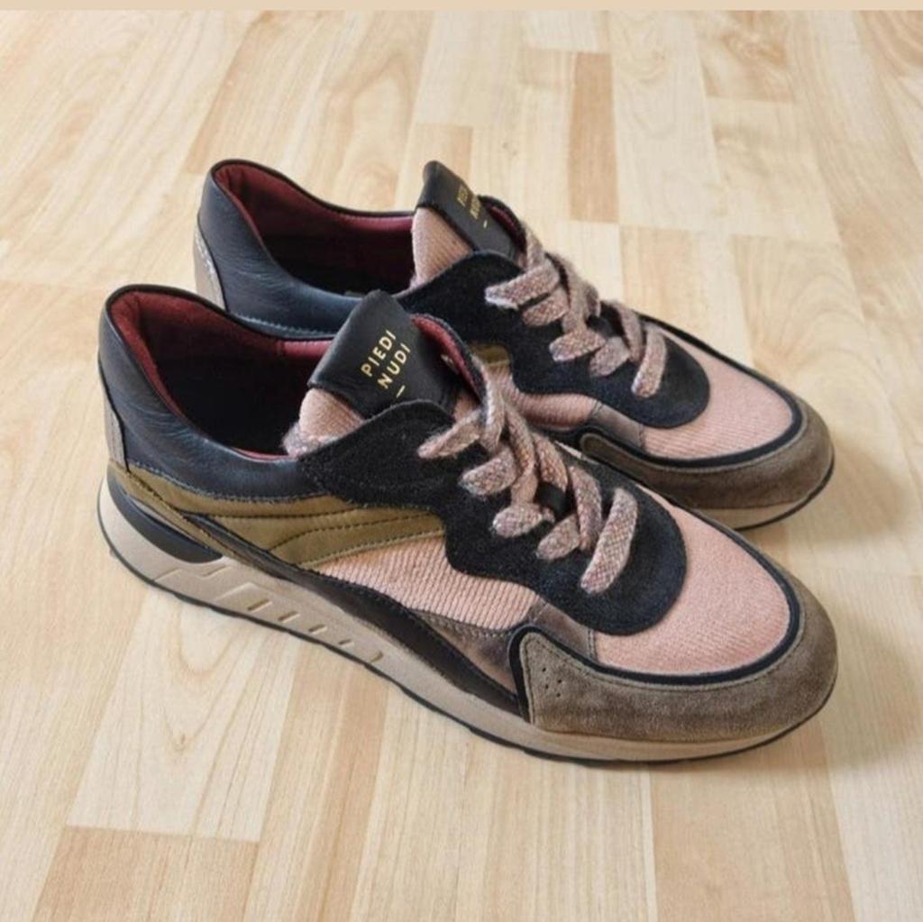 Piedi Nudi schoenen maat 41, Kleding | Dames, Schoenen, Ophalen of Verzenden, Zo goed als nieuw, Sneakers of Gympen