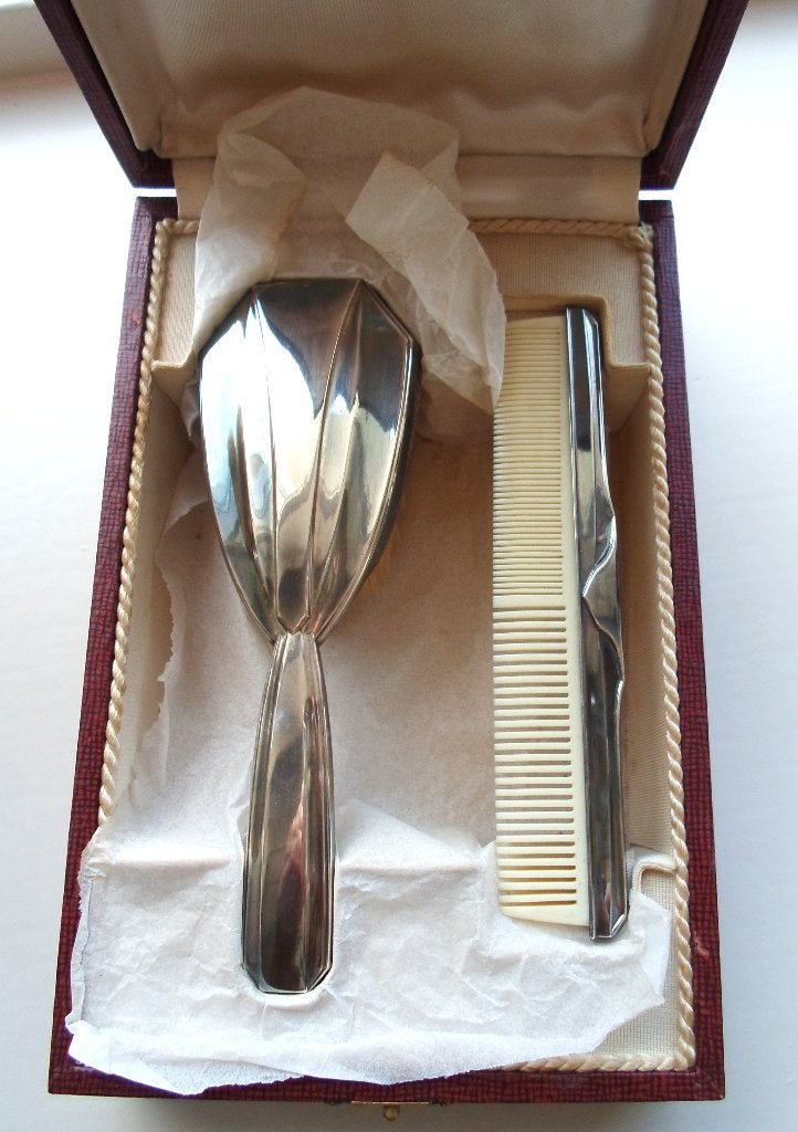 Babyset Borstel en kam in doos. Verzilverd., Ophalen of Verzenden