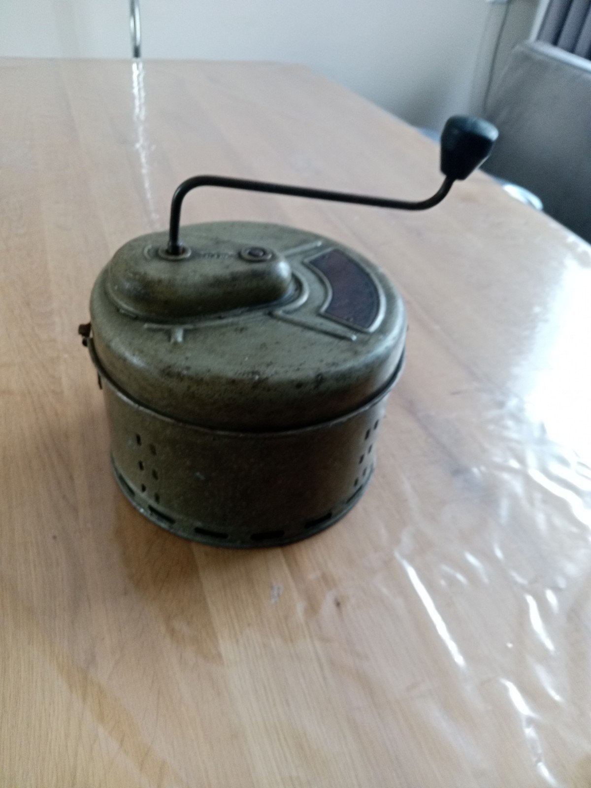 Vintage handaangedreven aardappelschilmachine, Ophalen of Verzenden