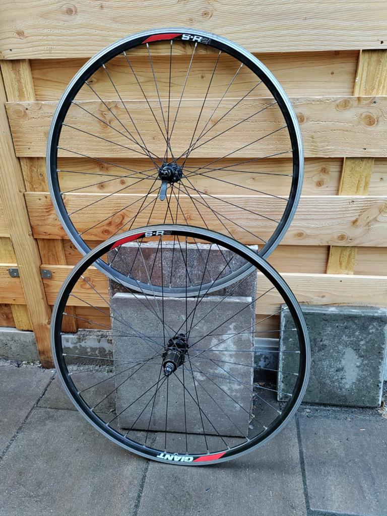 Giant SR2 racefiets wielset 28 inch / 700c – Shimano 9 speed, Fietsen en Brommers, Fietsonderdelen, Ophalen, Racefiets, Wiel