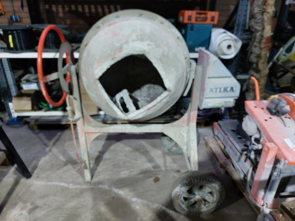 Atika Dynamic 165 Betonmixer - Krachtige Cementmolen, Doe-het-zelf en Verbouw, Betonmolens, Ophalen of Verzenden, Gebruikt