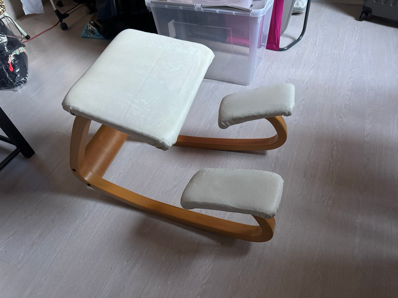 Stokke Variable Balans Kniestoel - Ergonomisch Design, Ophalen, Wit, Zo goed als nieuw, Eén