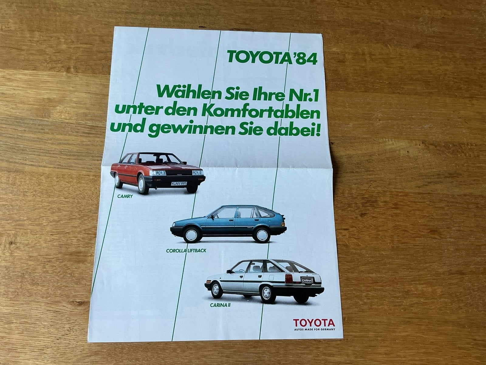 Toyota 1984 Brochure - Camry, Corolla Liftback, Carina II, Ophalen of Verzenden, Zo goed als nieuw, Toyota