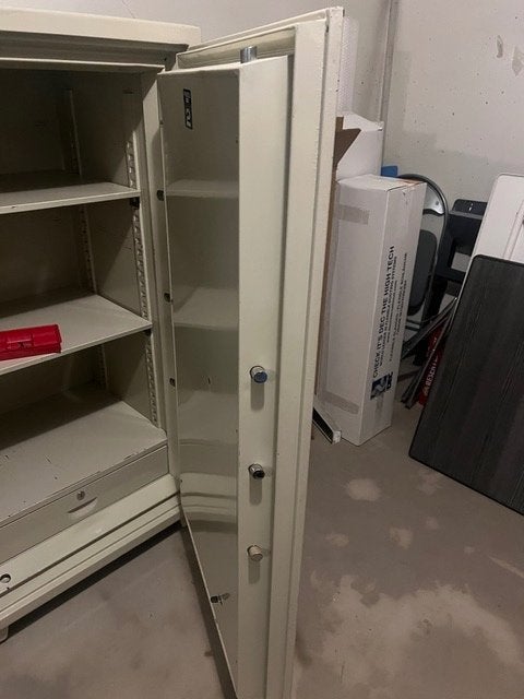 Zware gebruikte kluis, Huis en Inrichting, Brandblussers en Brandkasten, Ophalen, Gebruikt