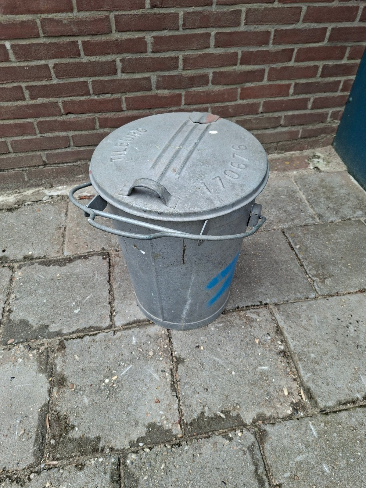 Vintage Tilburgse zinken vuilnisemmer, Ophalen, Zo goed als nieuw
