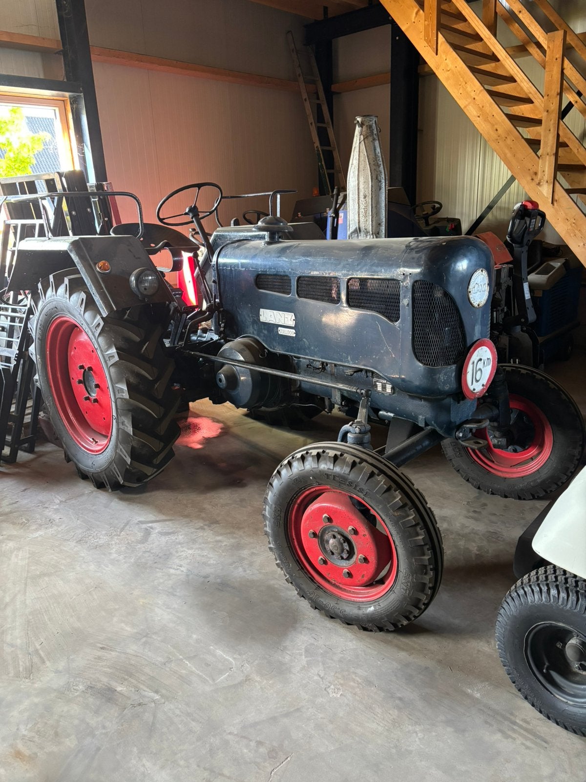 Lanz bulldog 2016 met hefinrichting, Zakelijke goederen, Agrarisch | Tractoren, Tot 2500, Oldtimer, Tot 80 Pk, Ophalen