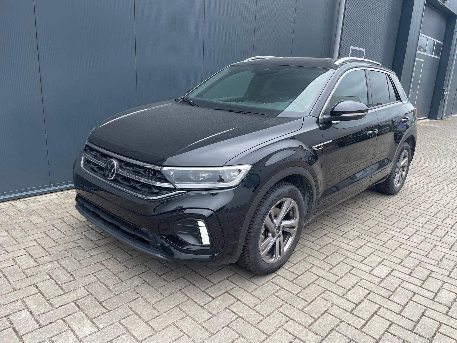 Volkswagen T-Roc 1.5 TSI R-Line Edition Edition | IQ Light |, Auto's, Volkswagen, 4 cilinders, 150 pk, Zwart, Bedrijf