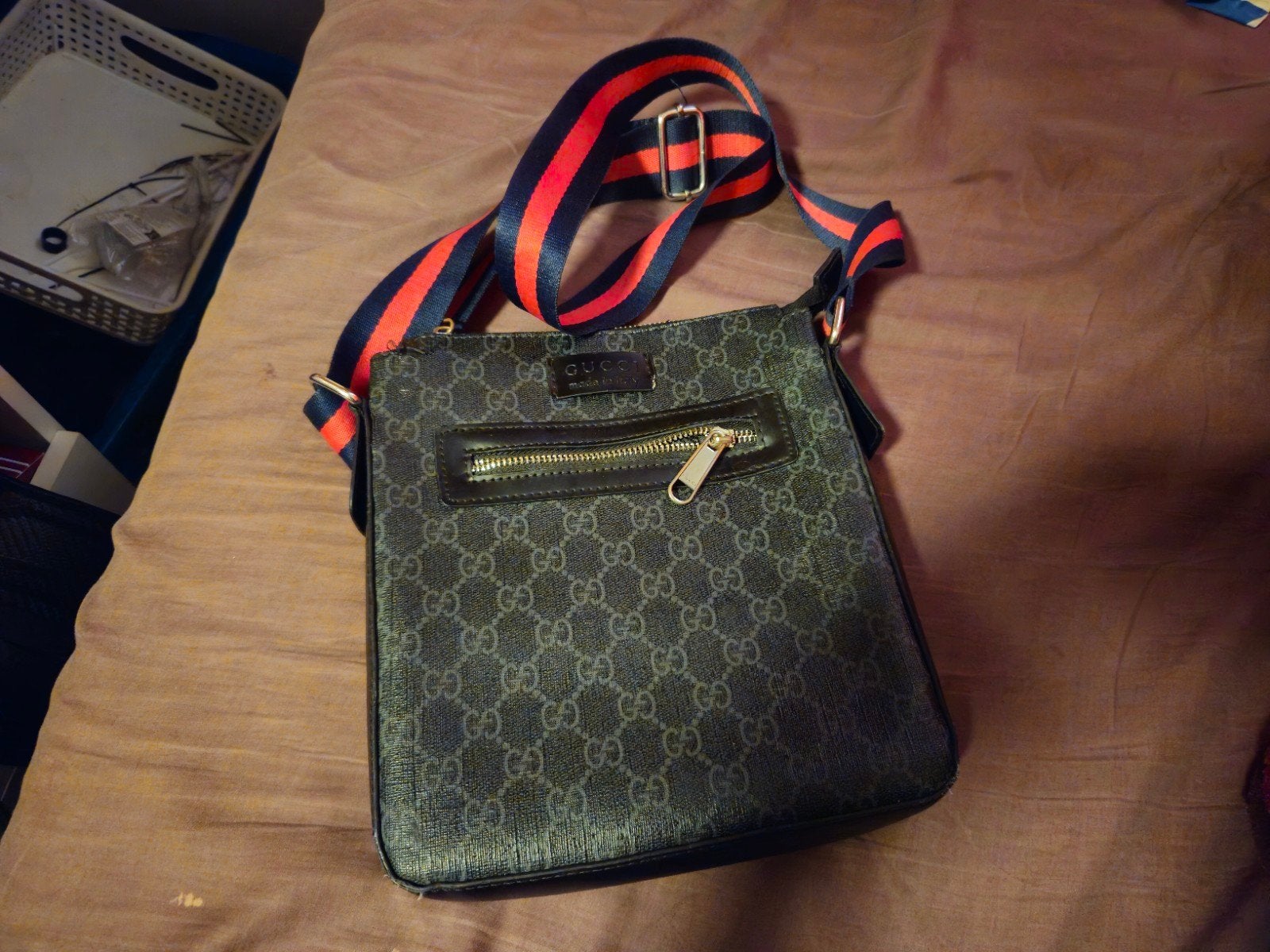 Gucci GG Supreme Schoudertasje Met Webbandals, Overige merken, Gebruikt, Zwart, Ophalen of Verzenden